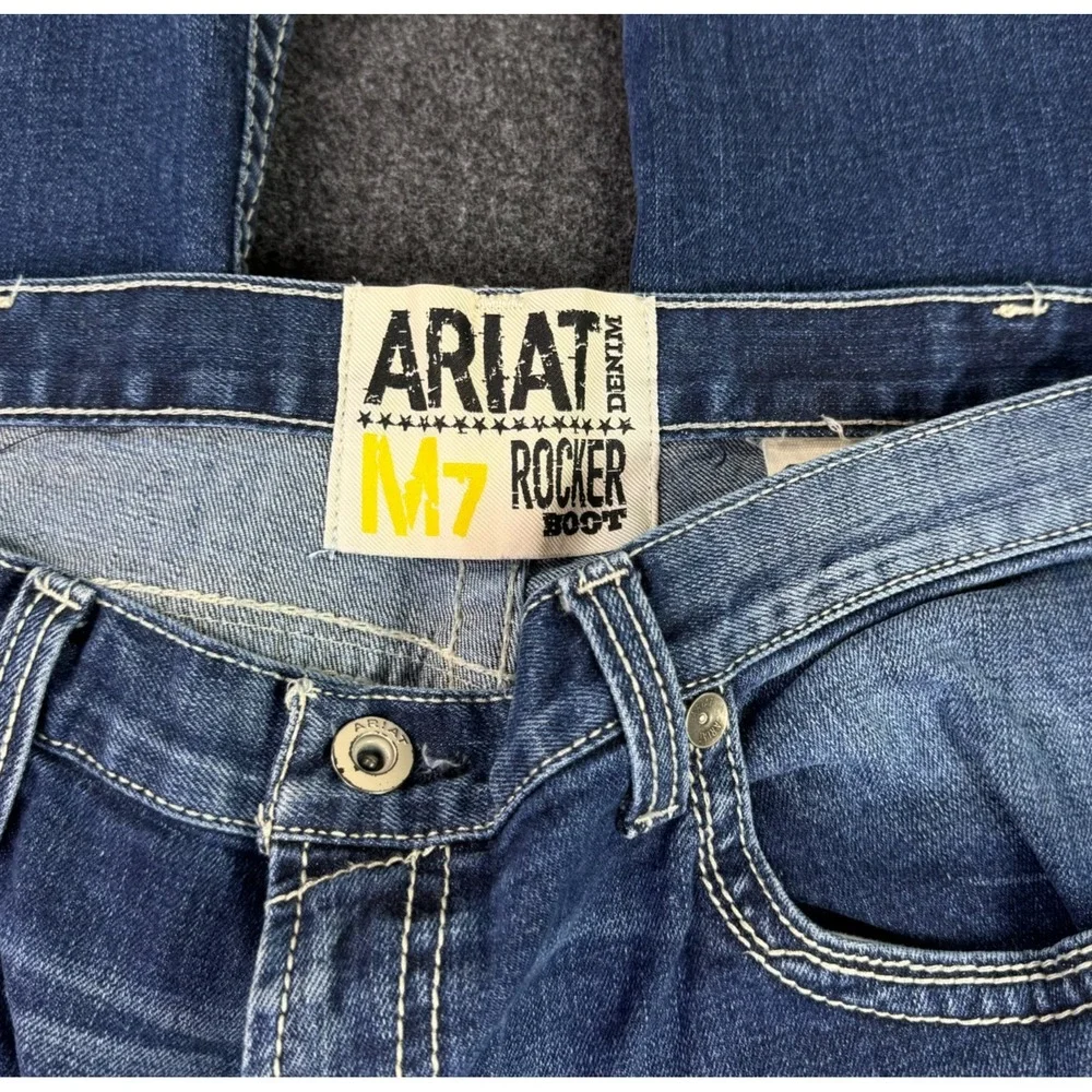 Ariat M7 Jeans Mens 40x31 Denim Rocker Boot Cut Work Wear Thick Stitch Western